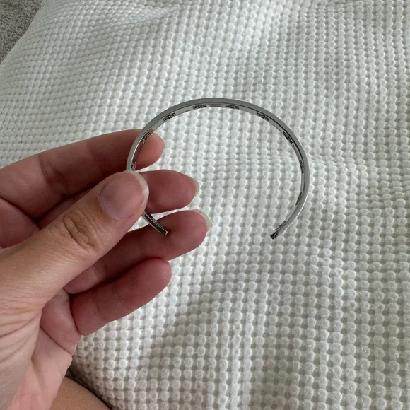 Tory Burch Miller bracelet cuff - Picture 3 of 4